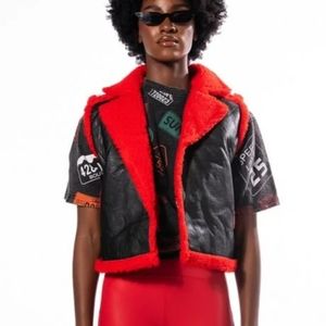 Akira red and black vest sz m
